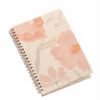 Cuaderno 80 hojas líneas con sticker marca Kiut